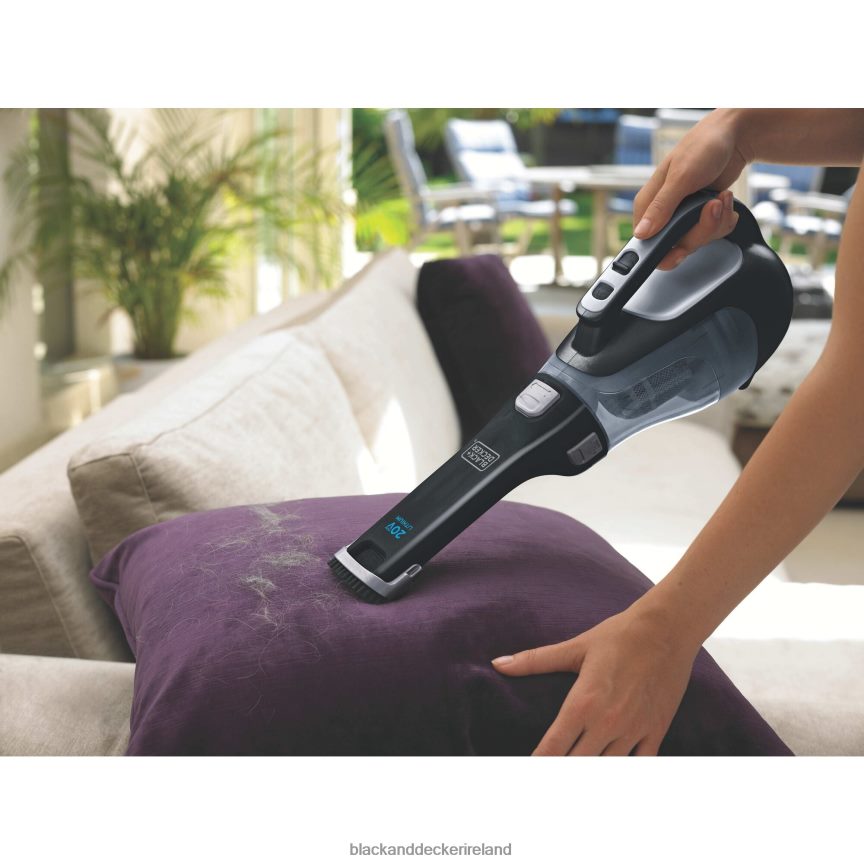 BLACK+DECKER 20V MAX Lithium Handheld Vacuum 2TNNR29 Cleaning