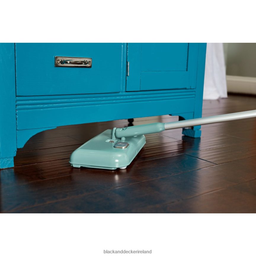 BLACK+DECKER Powered Floor Sweeper 2TNNR2102 Cleaning