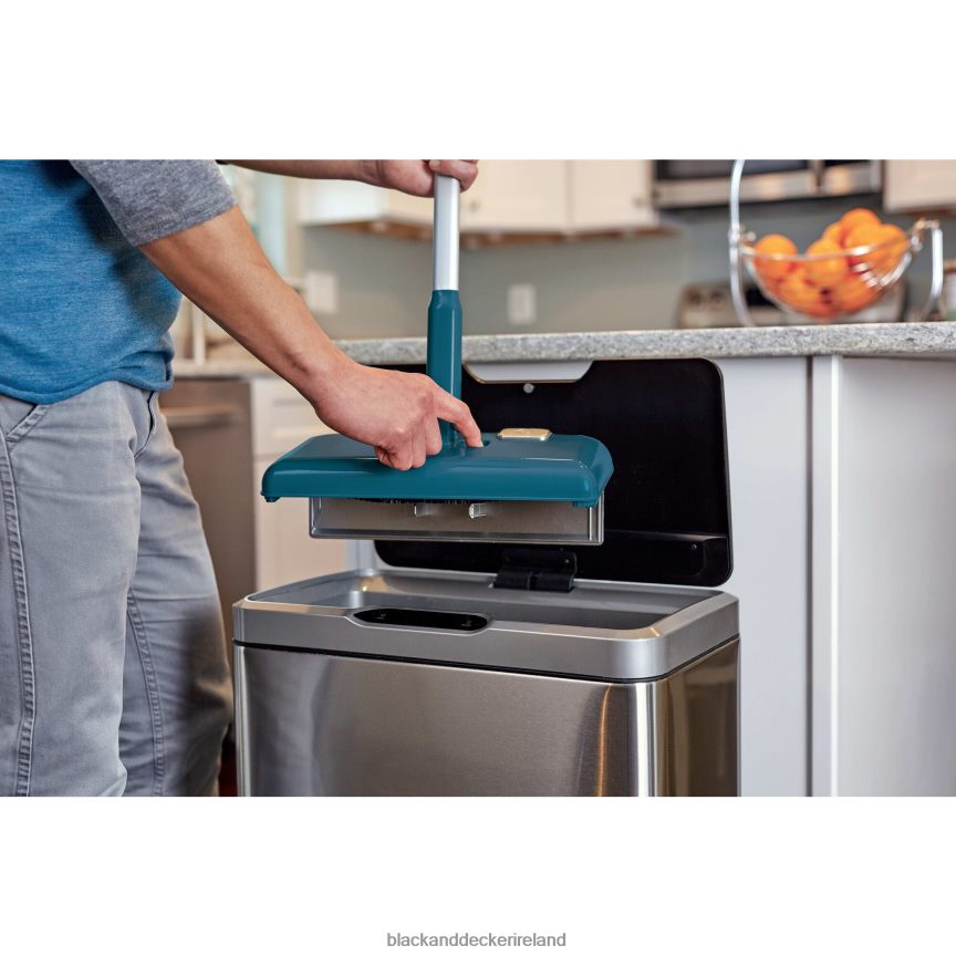 BLACK+DECKER Powered Floor Sweeper 2TNNR2103 Cleaning