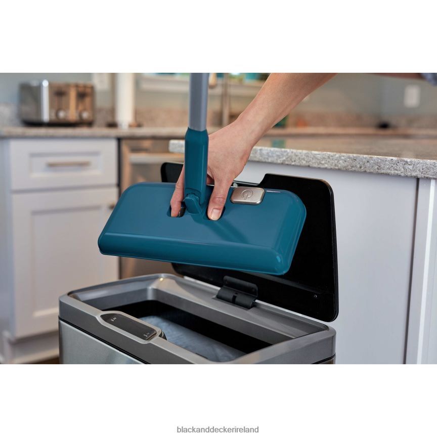 BLACK+DECKER Powered Floor Sweeper 2TNNR2103 Cleaning