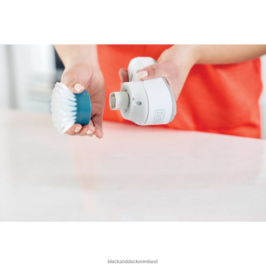 BLACK+DECKER grimebuster Power Scrubber Brush 2TNNR2115 Cleaning