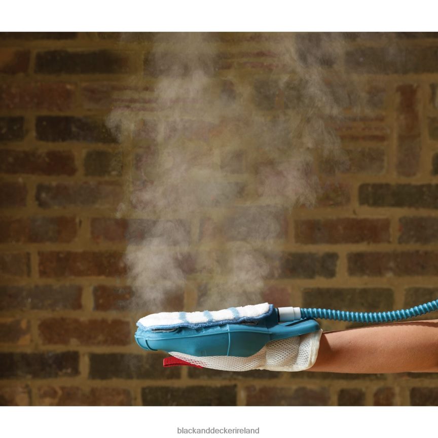 BLACK+DECKER 8-in-1 SteamMop and Glove 2TNNR2110 Cleaning