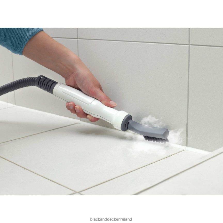 BLACK+DECKER 8-in-1 SteamMop and Glove 2TNNR2110 Cleaning