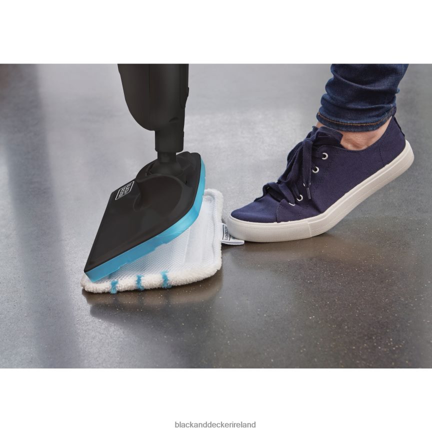 BLACK+DECKER Classic SteamMop 2TNNR2112 Cleaning