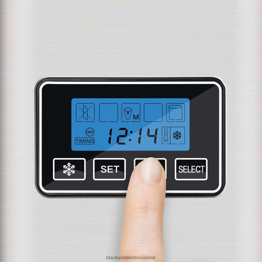 BLACK+DECKER 26 Lb. Capacity Ice Maker 2TNNR2296 Kitchen