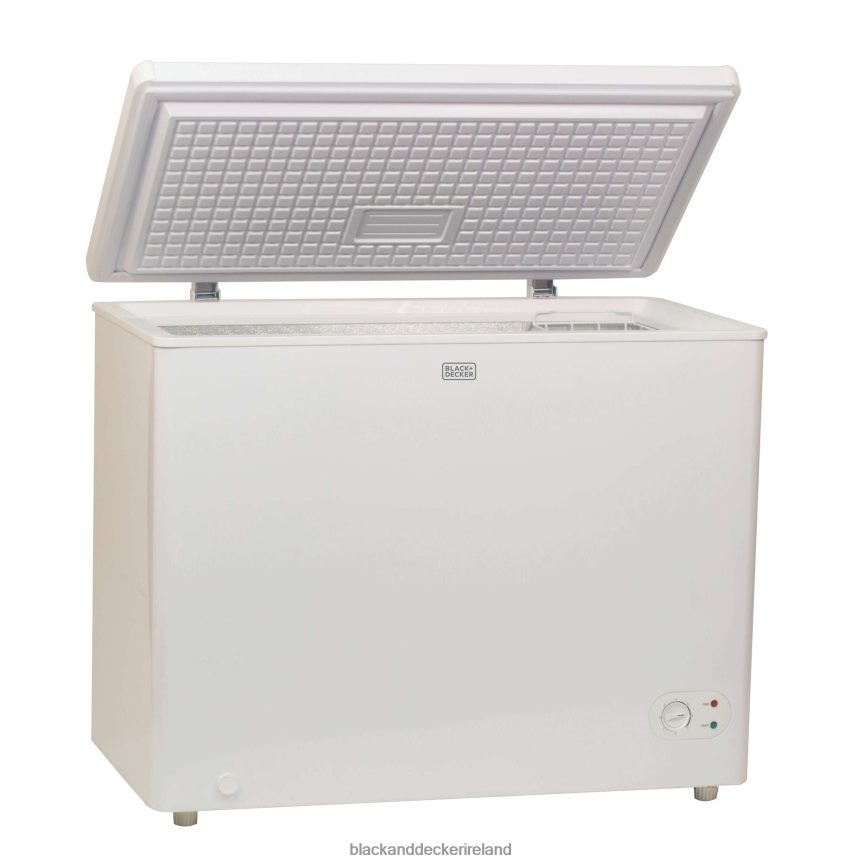 BLACK+DECKER 7.1 Cu. Ft. Chest Freezer 2TNNR2301 Kitchen