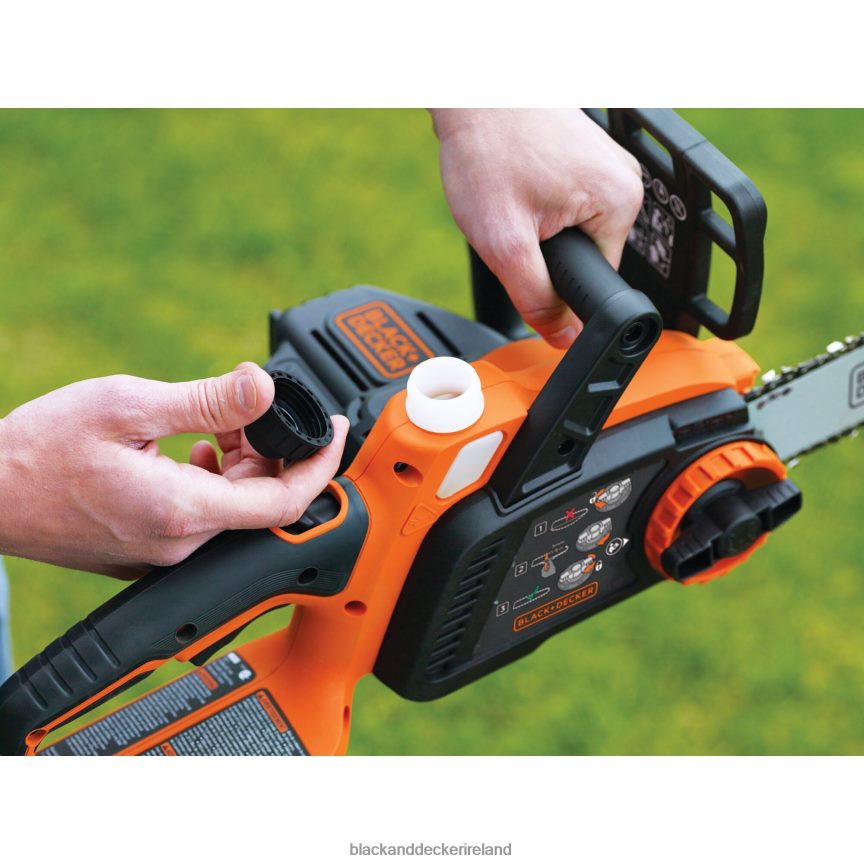 BLACK+DECKER 20V MAX Cordless Chainsaw Kit 10-Inch 2TNNR2388 Outdoor