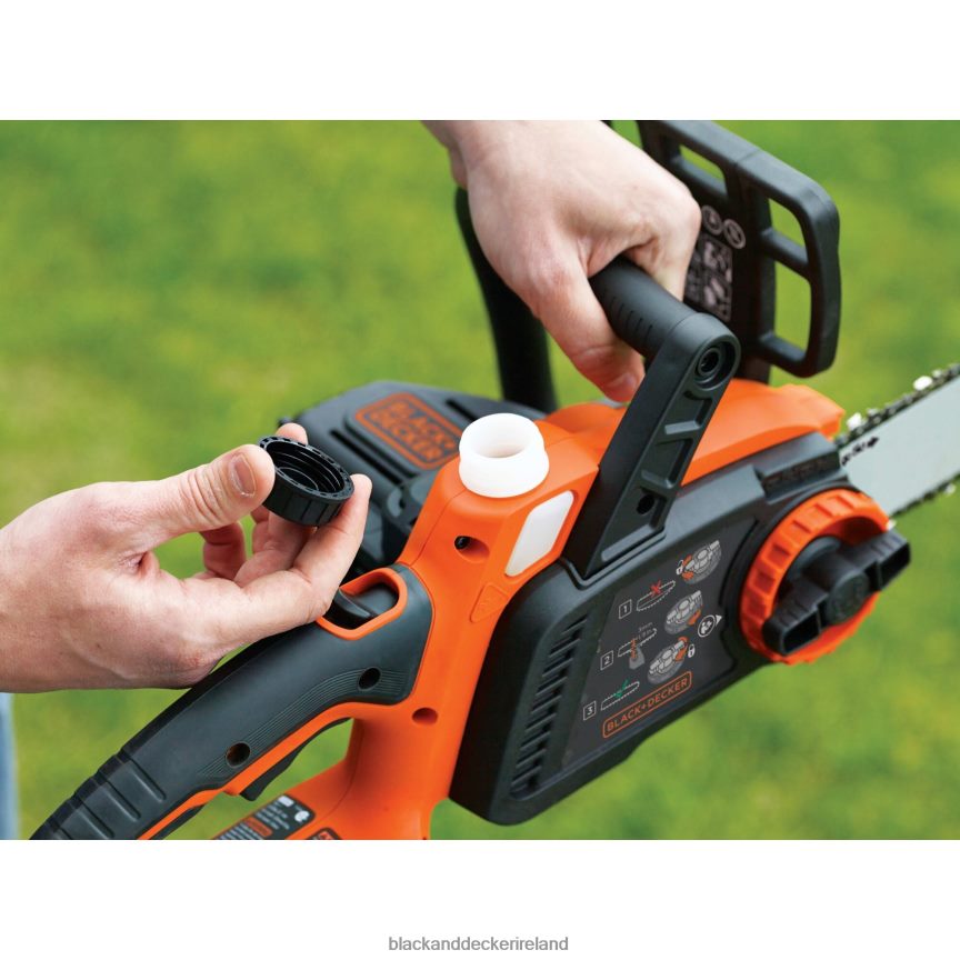 BLACK+DECKER 40V MAX Cordless Chainsaw 12-Inch 2TNNR2390 Outdoor