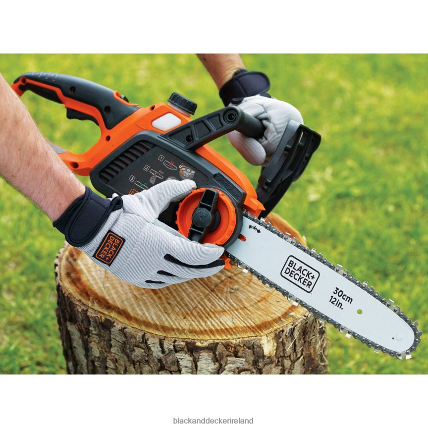 BLACK+DECKER 40V MAX Cordless Chainsaw 12-Inch 2TNNR2390 Outdoor