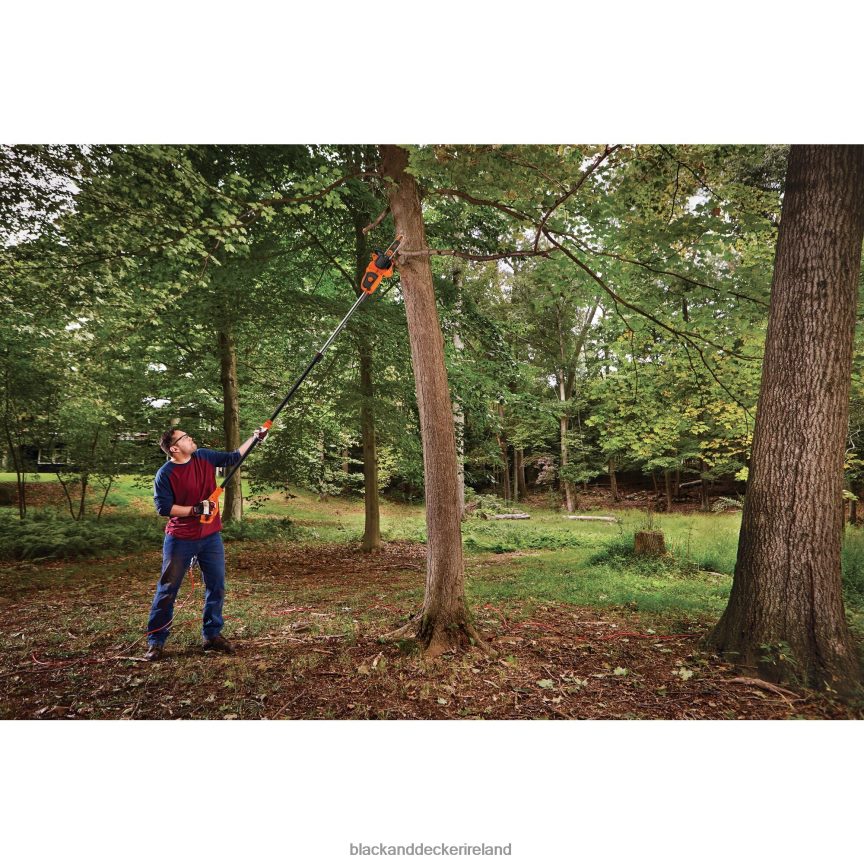 BLACK+DECKER 8 Amp 10 in. 2-In-1 Electric Pole Chainsaw 2TNNR2399 Outdoor