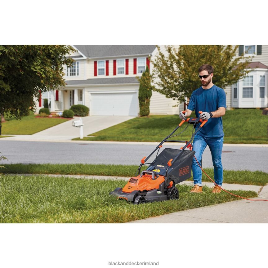 BLACK+DECKER Electric Lawn Mower With Bike Handle 15-Inch 10-Amp Corded 2TNNR2418 Outdoor