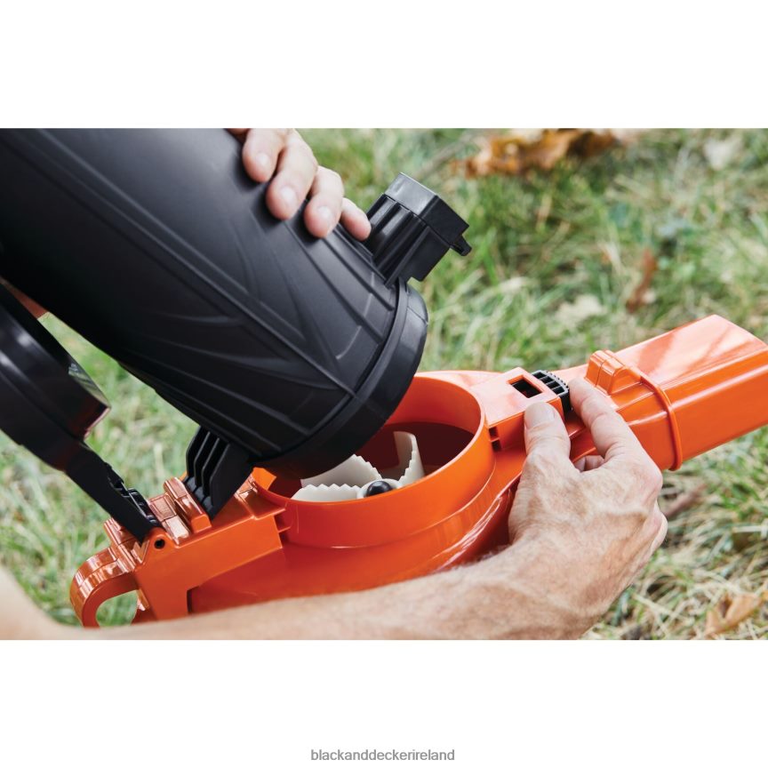 BLACK+DECKER 12 Amp Blower/Vacuum/Mulcher 2TNNR2447 Outdoor