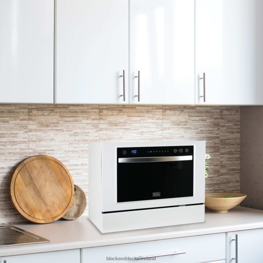 BLACK+DECKER 6 Place Setting Compact Countertop Dishwasher 2TNNR2461 Outdoor