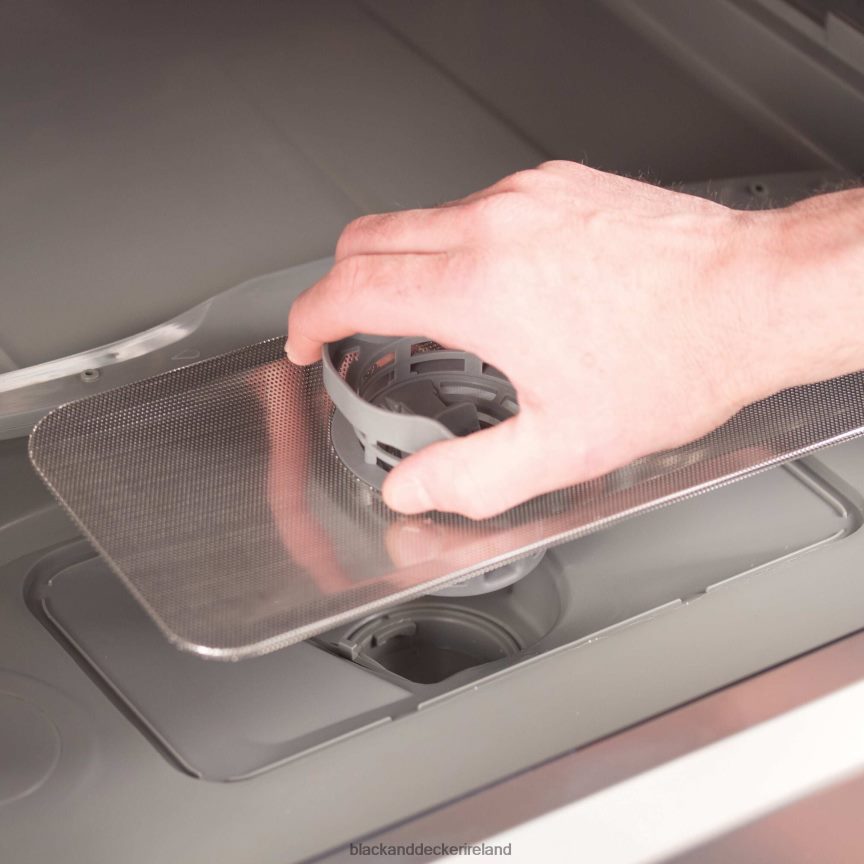 BLACK+DECKER 6 Place Setting Compact Countertop Dishwasher 2TNNR2461 Outdoor