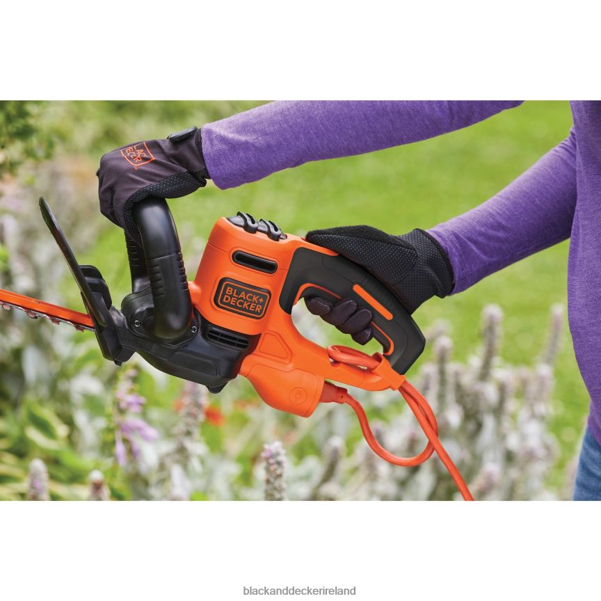 BLACK+DECKER Electric Hedge Trimmer 22-Inch 2TNNR2508 Outdoor