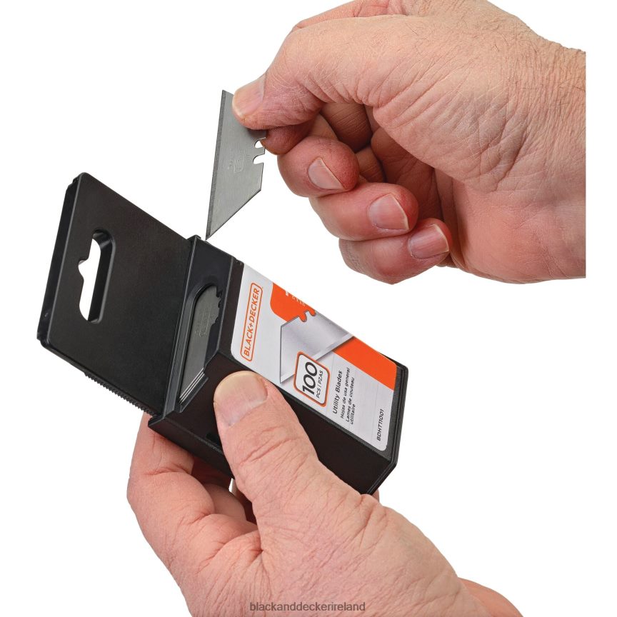 BLACK+DECKER Utility Knife Blades 100 Pack 2TNNR2757 Tools