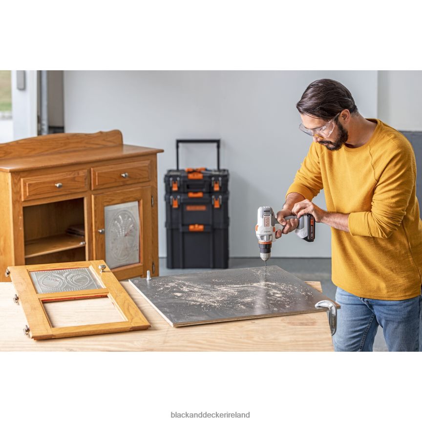 BLACK+DECKER 20V MAX MATRIX Cordless Drill/Driver Kit White 2TNNR2585 Tools