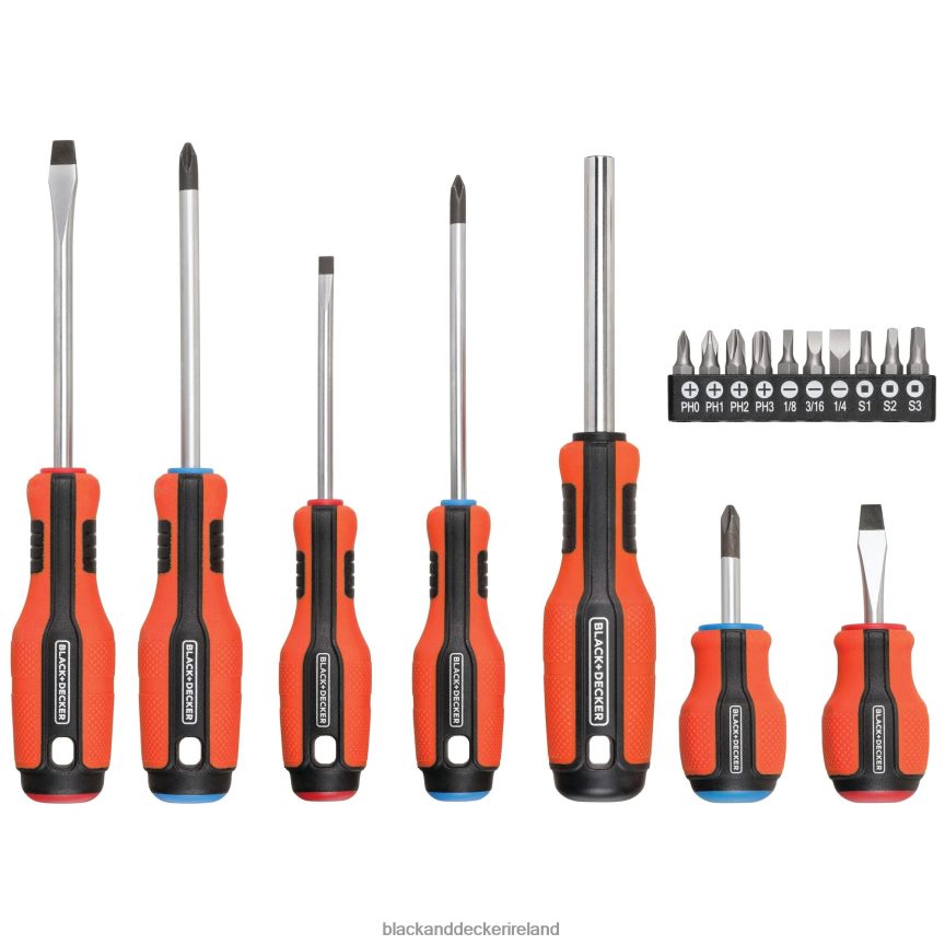 BLACK+DECKER Screwdriver Push And Pick 7 Bit 2TNNR2605 Tools
