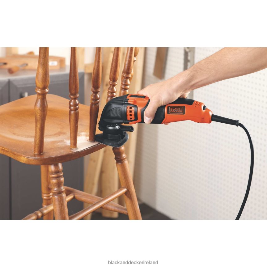 BLACK+DECKER Oscillating Multi-Tool Variable Speed 2.5-Amp 2TNNR2677 Tools