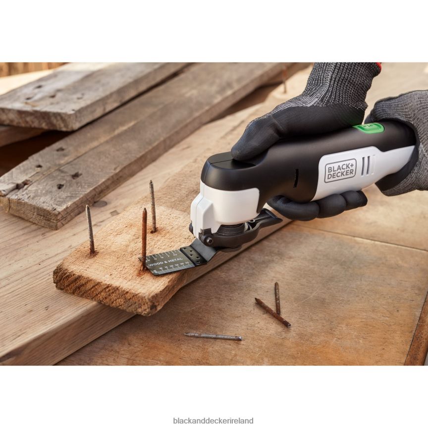 BLACK+DECKER reviva 12V MAX Oscillating Multitool 2TNNR2673 Tools