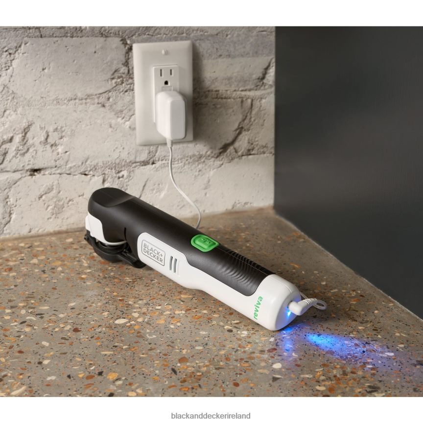 BLACK+DECKER reviva 12V MAX Oscillating Multitool 2TNNR2673 Tools